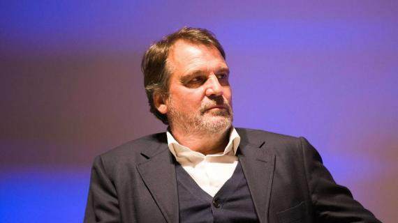 世界杯比赛数据统计-名宿：欧冠团灭是一记巴掌 意甲不能再瞎XX传控了